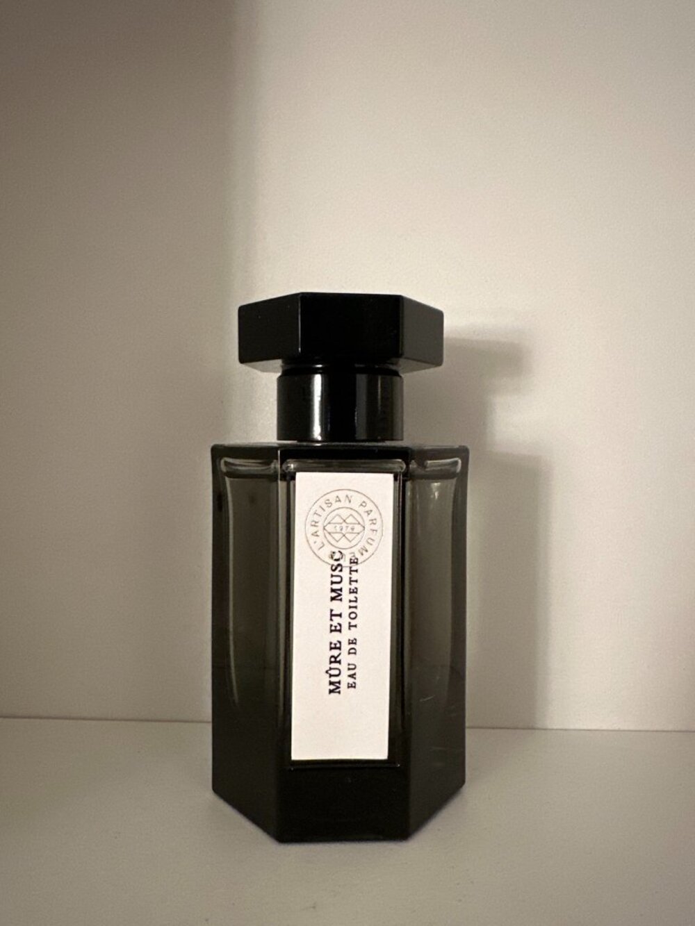 L'Artisan Parfumeur Mure et Musc Eau de Toilette 50ml